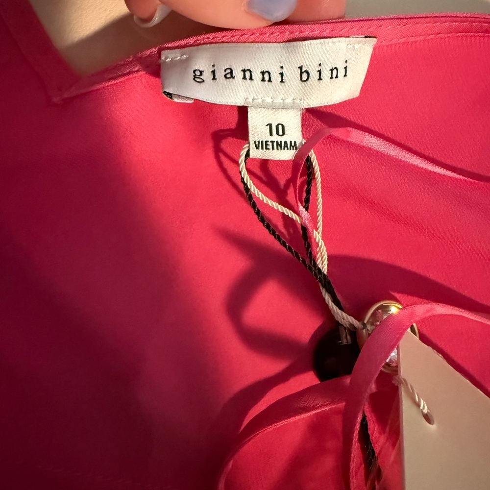 New | Gianni Bini Helena Satin Two-Tone
Colorblock Scoop Neck Maxi Slip Dress 10 - Picture 6 of 6